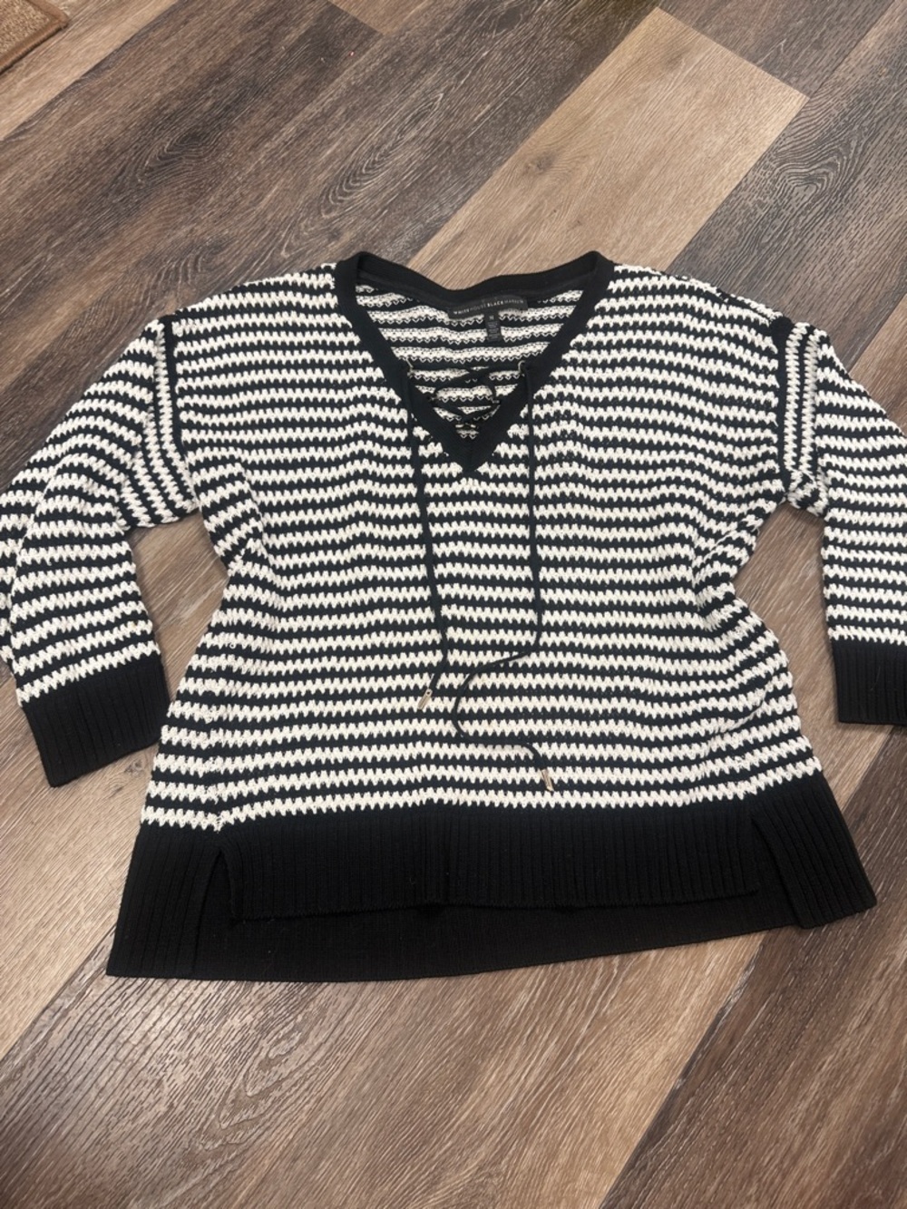 White House Black Market Black & White Striped V-Neck Sweater